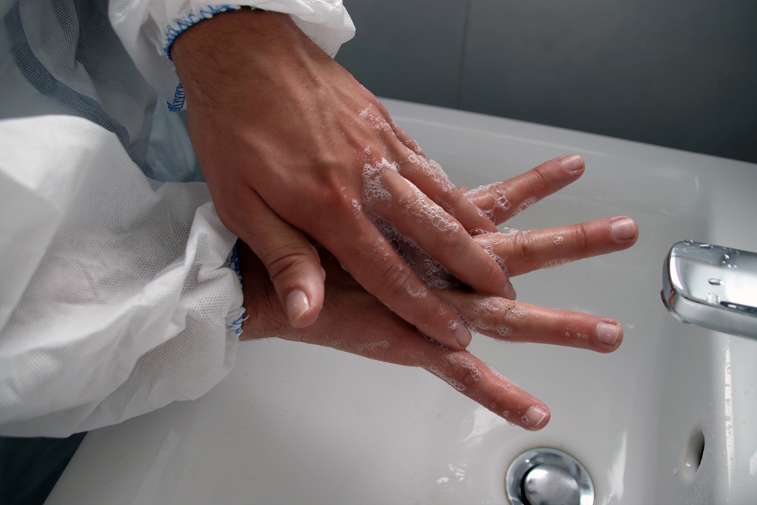 3 Signs your hand wash could be ageing your hands…