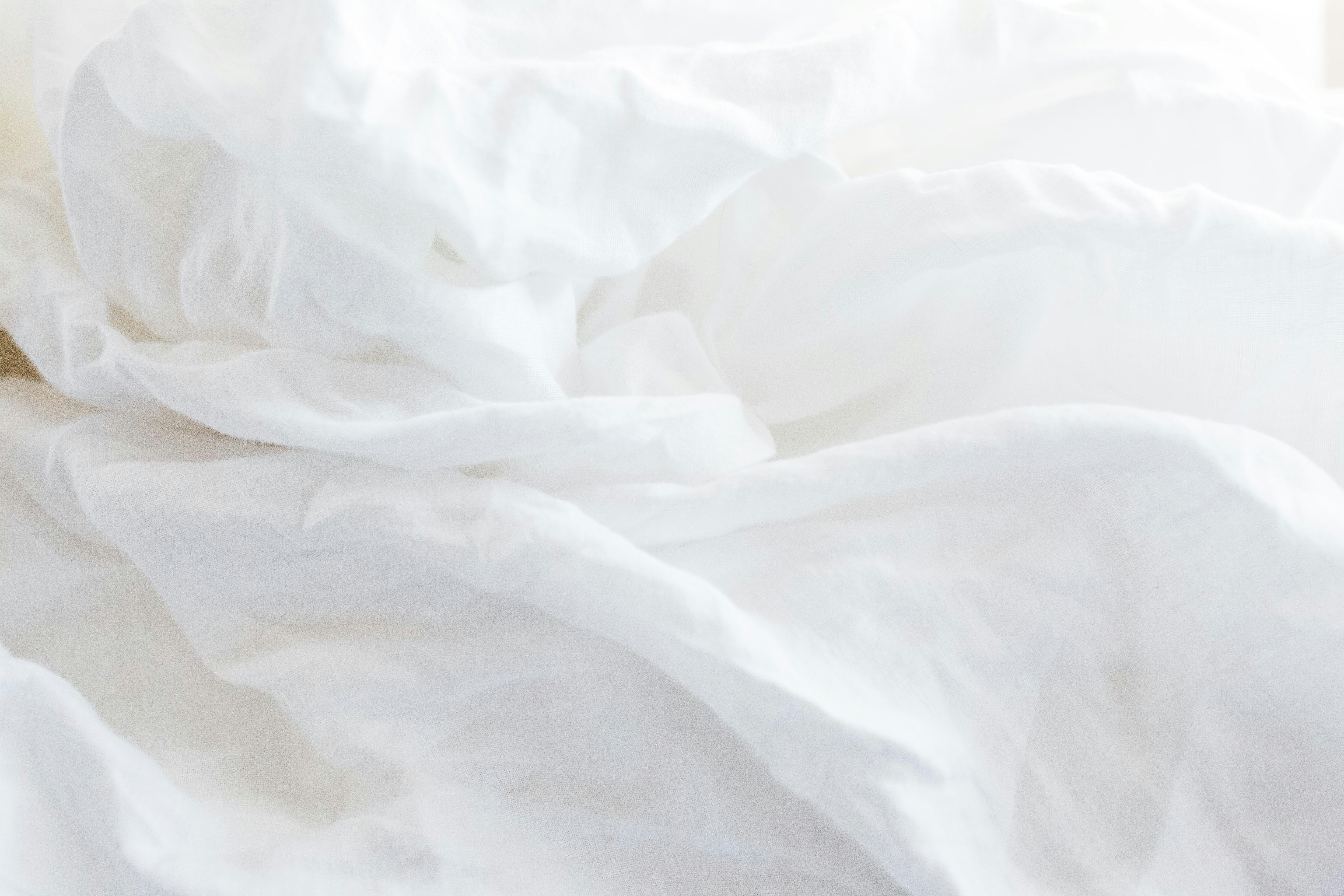 How Phthalates & Formaldehyde in Cleaning Products Affect Your Health