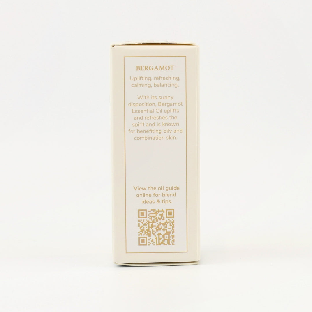 Tri Nature Bergamot Pure Essential Oil box, aroma description and oil guide QR code