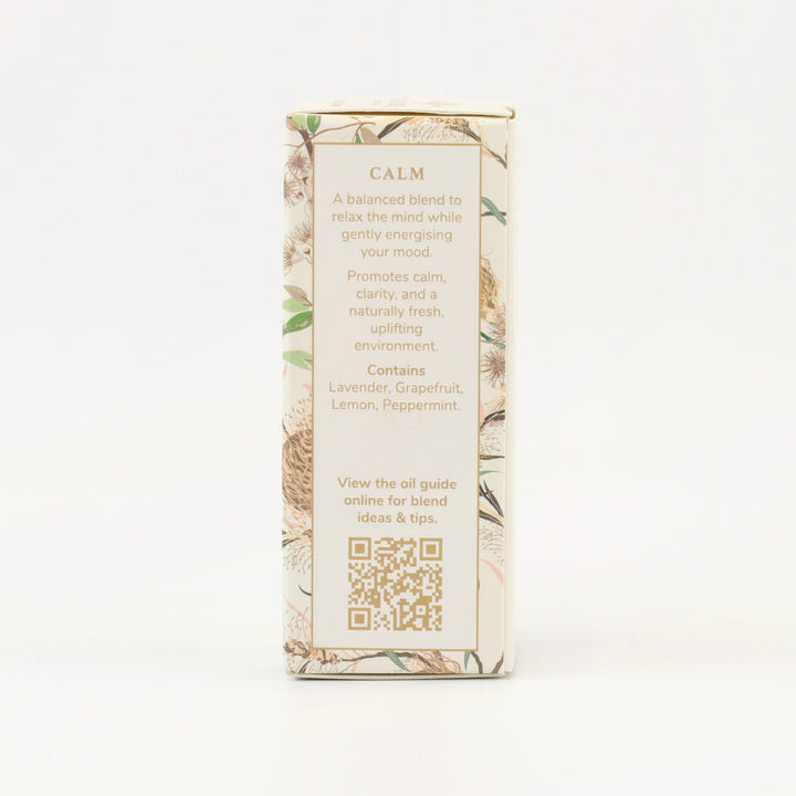 Tri Nature Calm Essential Oil Blend box, aroma description and oil guide QR code