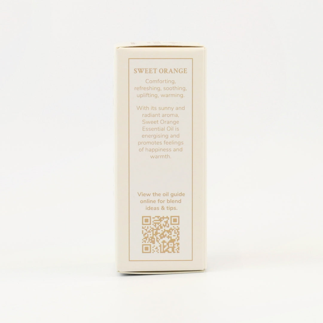 Tri Nature Sweet Orange Pure Essential Oil box, aroma description and oil guide QR code